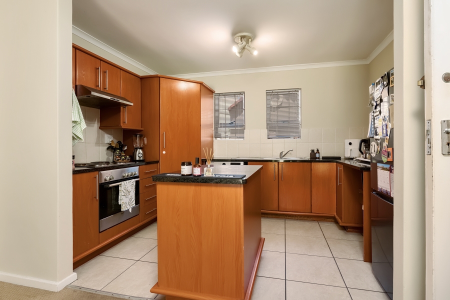 To Let 2 Bedroom Property for Rent in Century City Western Cape